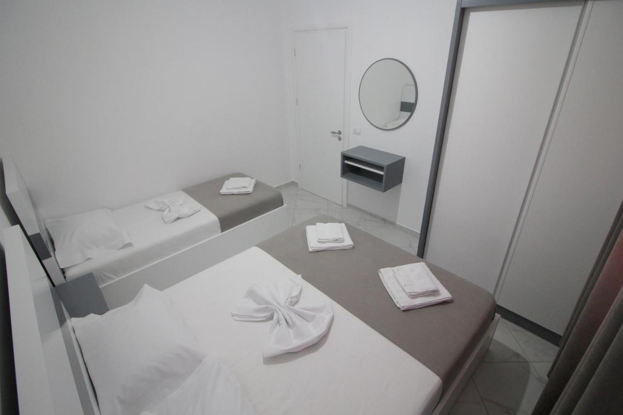 Sky Apartments Sarandë Eksteriør billede