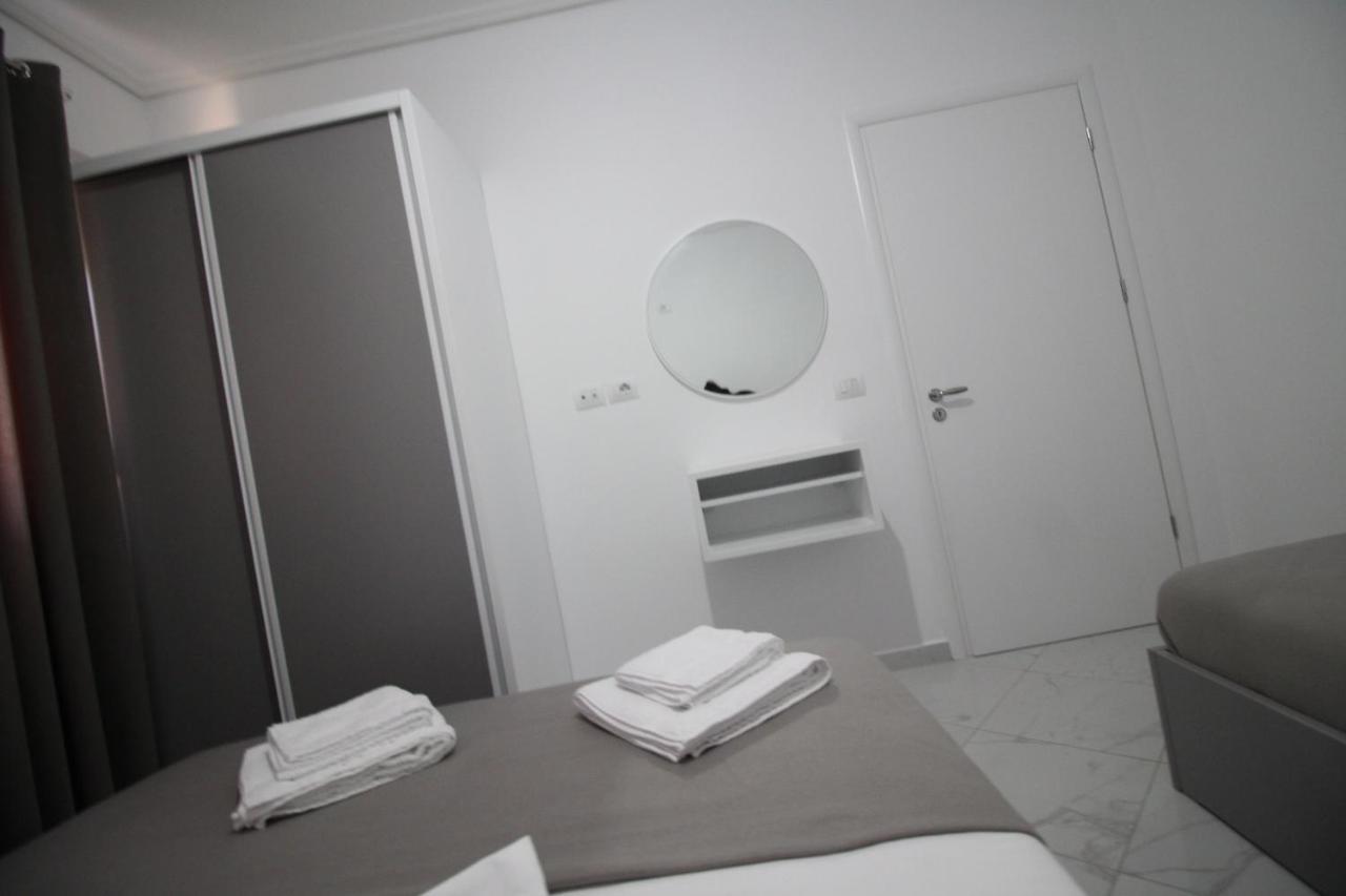 Sky Apartments Sarandë Eksteriør billede